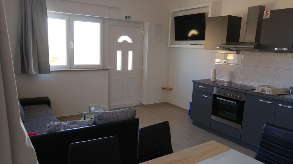 Apartment Perun Podstrana Ngoại thất bức ảnh