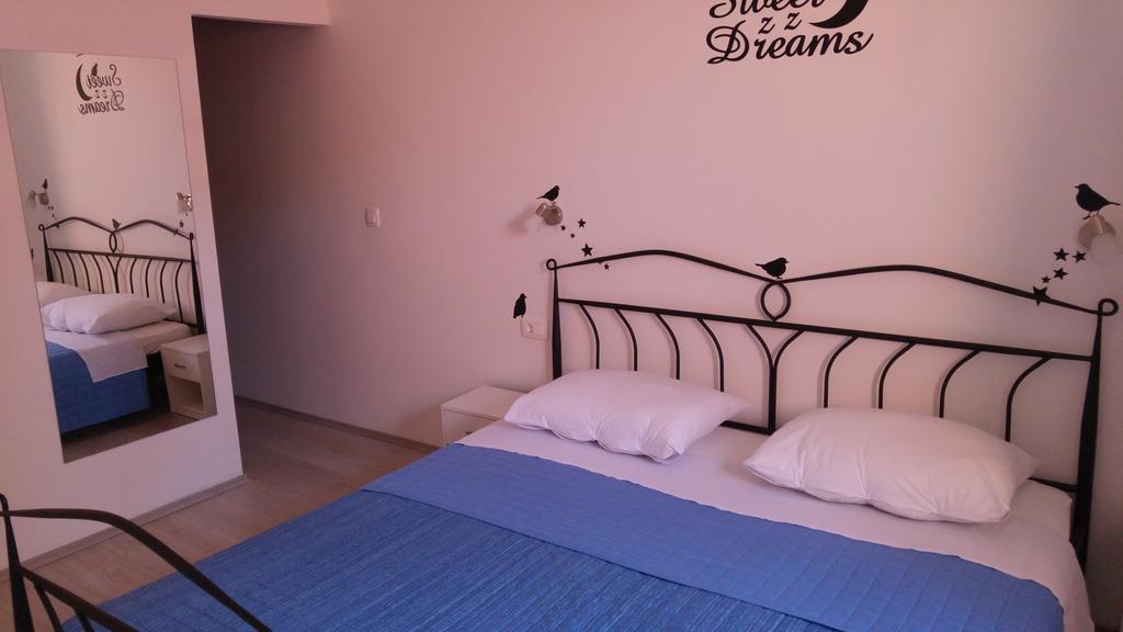Apartment Perun Podstrana Ngoại thất bức ảnh